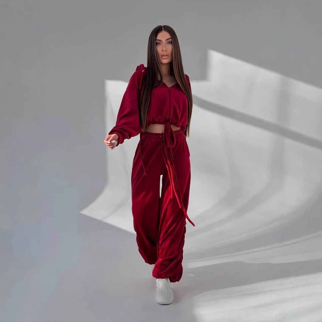 Damen Cropped Kapuzen-Sweatshirt mit Kordelzug am Saum und weite Raffung-Loungehose Drune