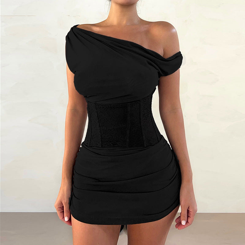 Damen Cocktailkleid mit asymmetrischem Ausschnitt und figurformendem Design Drune