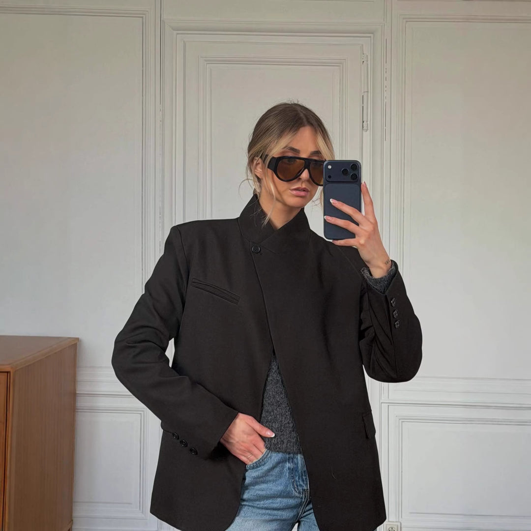 Damen 60+ karierter Mantelblazer mit Mandarinkragen, asymmetrischer Überlappung und Pattentaschen Drune