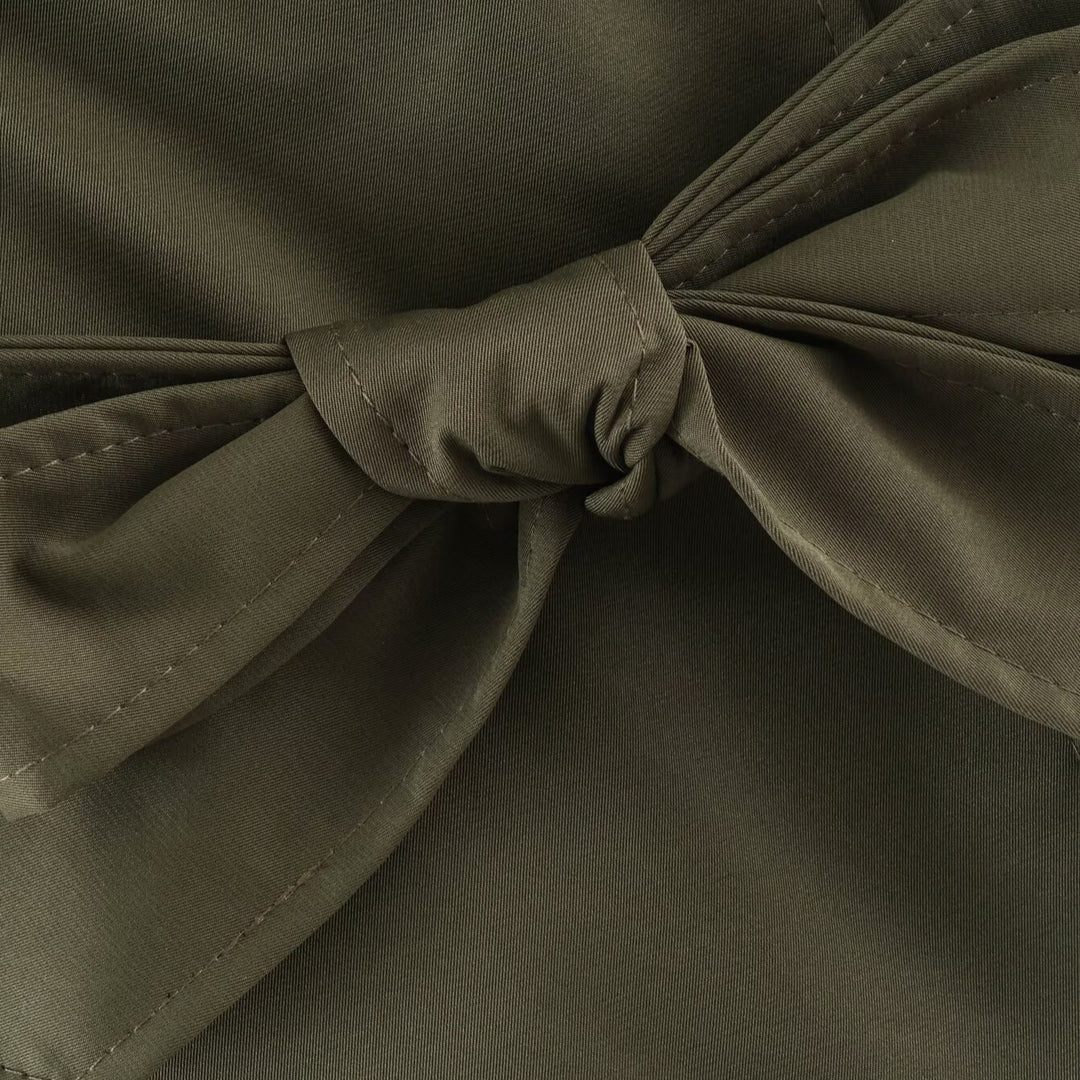 Damen Taillierte Kurz-Trenchjacke mit Bindegürtel und Schulterpatten Drune