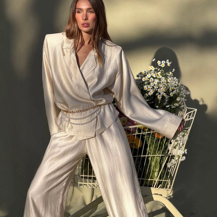 Damen Satin-Zweiteiler mit Wickelbluse, weiten Hosen und elastischem Bund Drune
