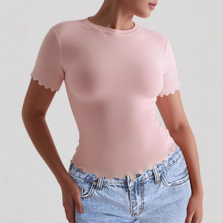 Damen Kurzarm-T-Shirt mit geschwungenen Säumen und figurbetonter Passform Drune