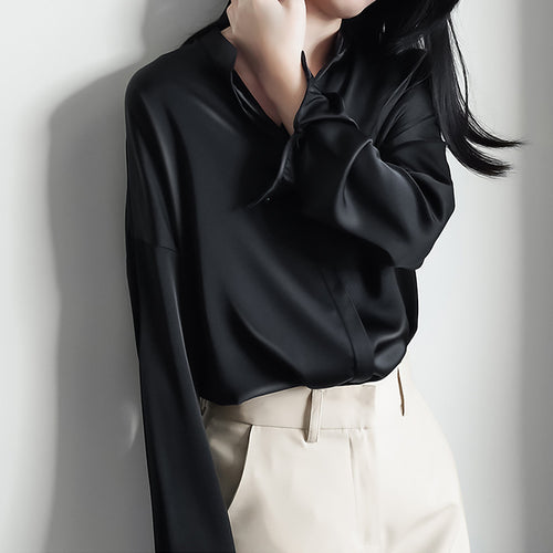 Damen Elegante Bluse aus hochwertigem Satin Drune