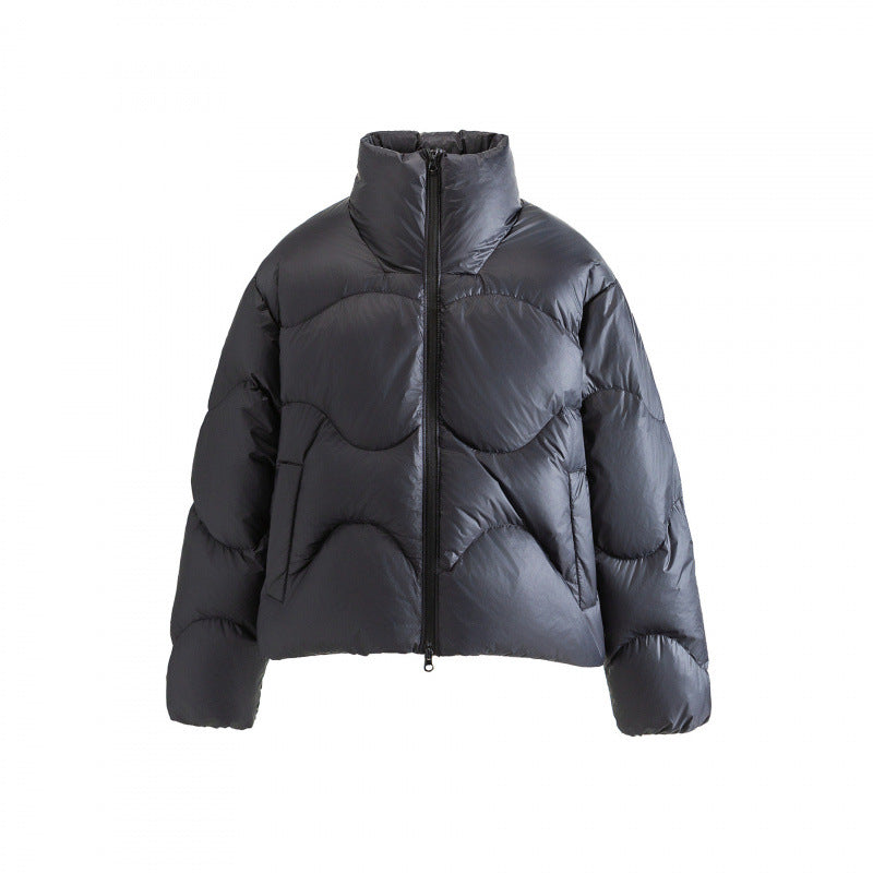 Damen Kurze gesteppte Steppjacke mit hohem Kragen und wellenförmiger Steppung Drune