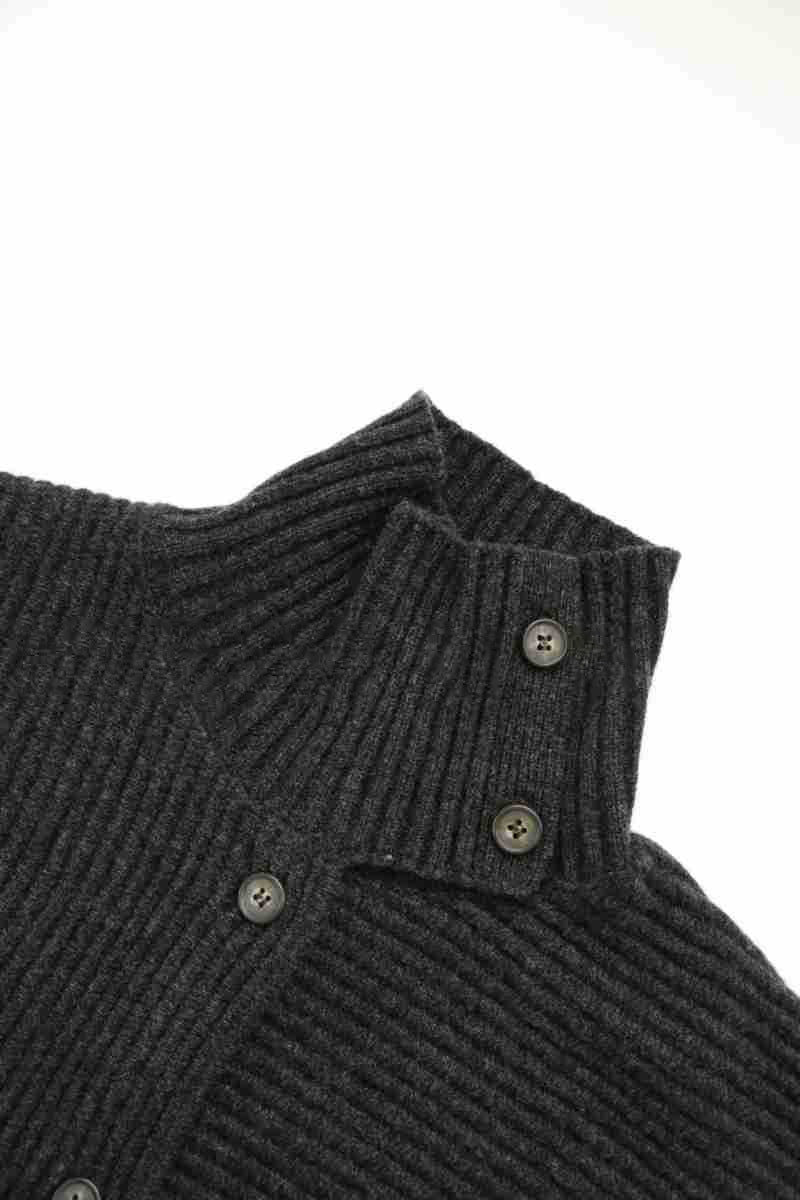 Damen Relaxed Strickjacke mit hohem Kragen und Knopfdetails Drune