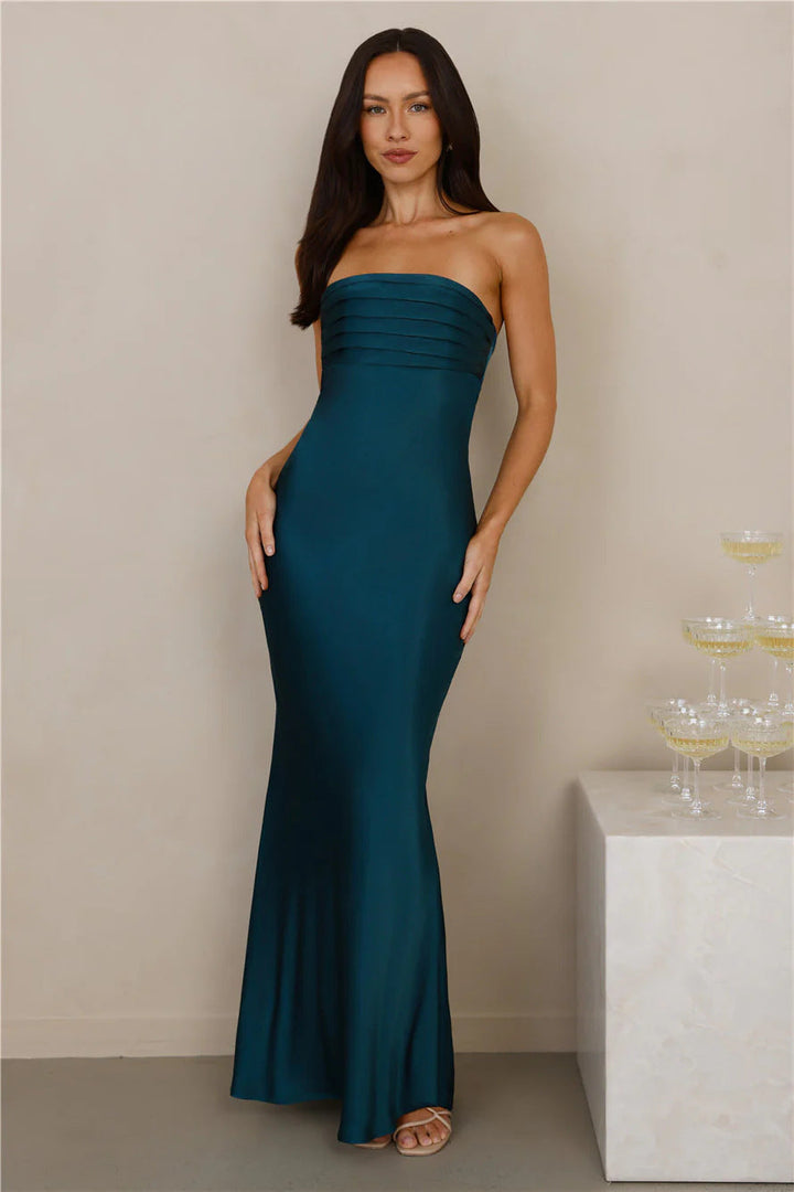Damen Elegantes trägerloses Maxikleid mit schimmerndem Satin und figurbetontem Schnitt Drune