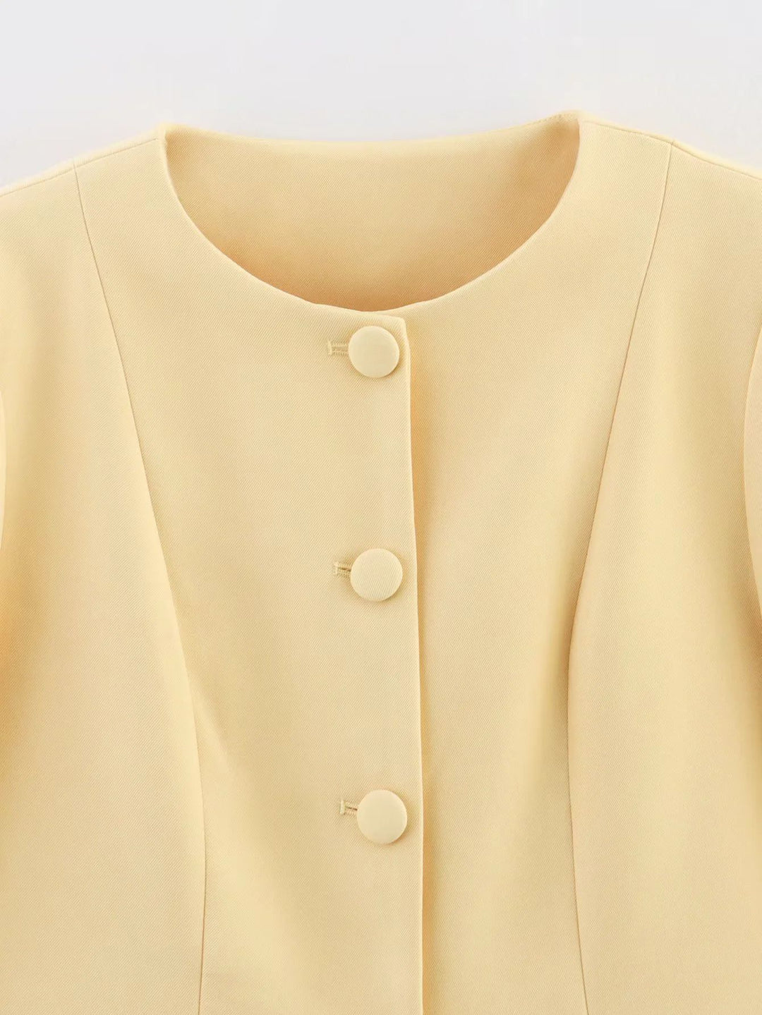 Damen eleganter Blazer mit modischem Schnitt und dekorativen Knopfdetails Drune