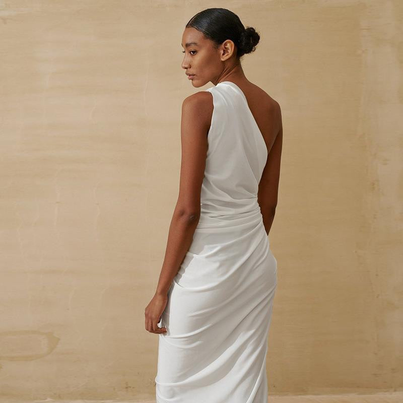Damen Elegantes Wickelkleid mit schimmerndem Satin und hohem Schlitz Drune