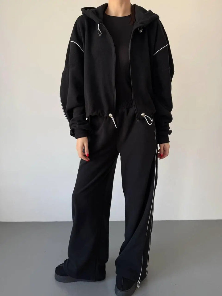Damen gekürztes Zip-Hoodie mit Tunnelzug und hochgeschnittener weiter Fleece-Loungehose Drune