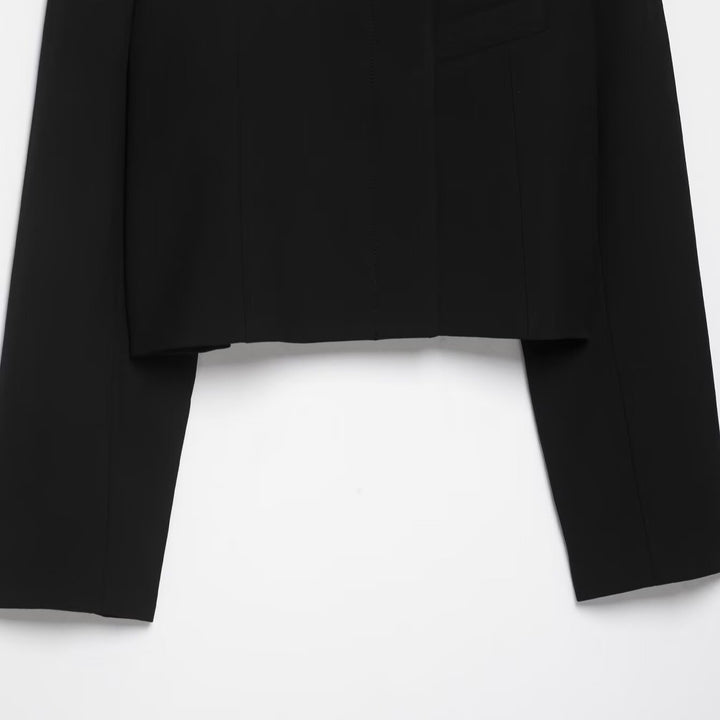 Damen Kurzblazer im Cropped‑Schnitt mit Stehkragen Drune