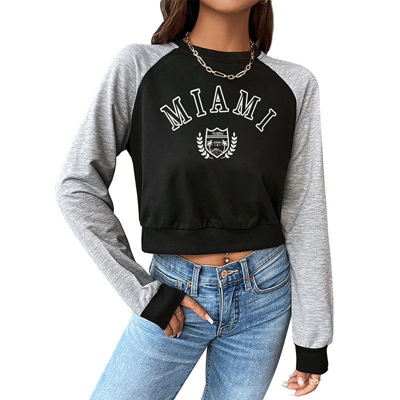 Damen Kurzgeschnittenes College-Cropped-Sweatshirt mit Raglanärmeln und elastischem Saum Drune