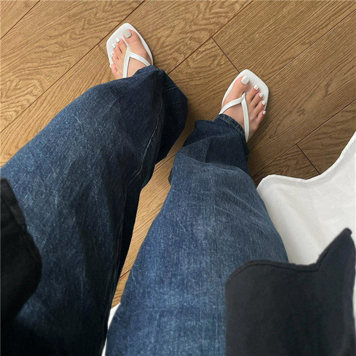 Damen Zehentrenner-Sandalen mit geschwungenem Fußbett und eleganter Riemenkonstruktion Drune