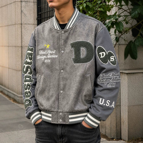 Herren Varsity-Bomberjacke im College-Stil aus Lederimitat mit Applikationen Drune