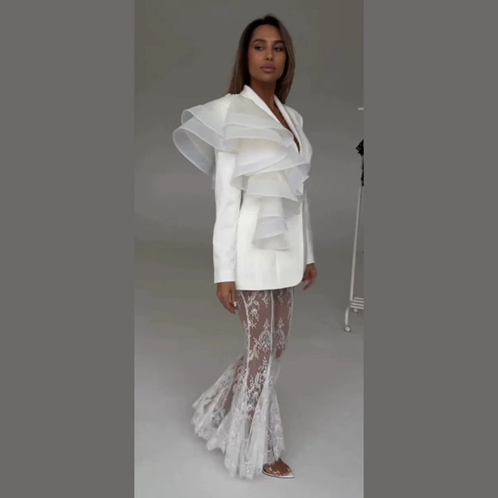 Damen taillierter Blazer mit asymmetrischer Organza-Rüsche Drune