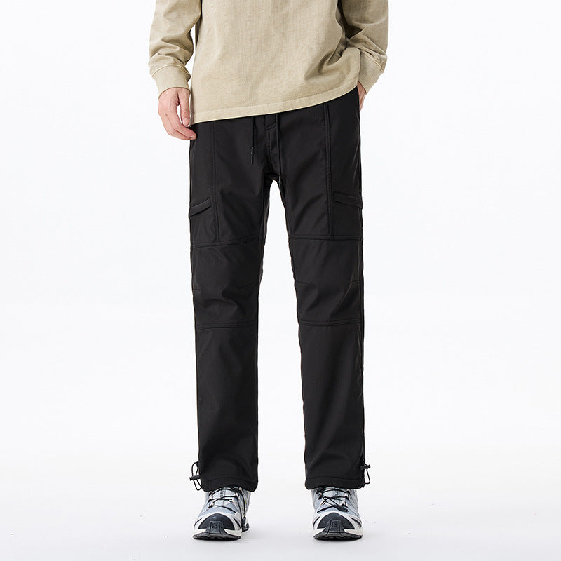 Herren Trekking-Cargohose mit Tunnelzugbund, vorgeformten Kniepaneelen und verstellbarem Saum Drune