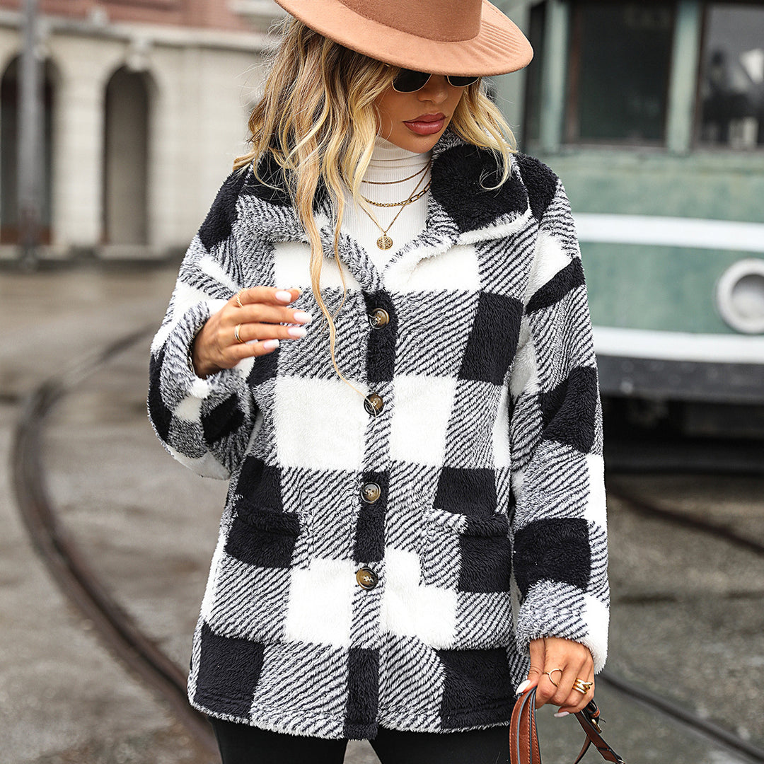 Damen Plüschjacke mit angesagtem Karomuster und praktischen Taschen Drune
