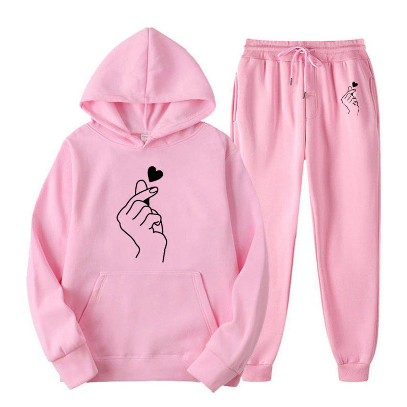 Damen Jogginganzug mit kreativem Herzmotiv und bequemer Passform Drune