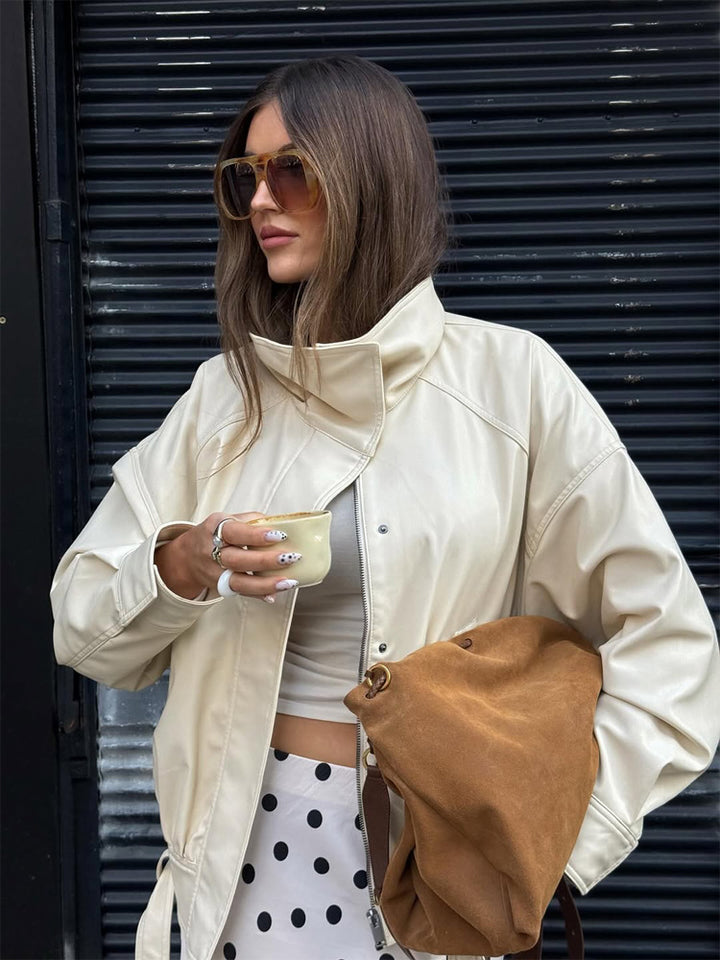 Damen Oversize Kunstlederjacke mit hohem Stehkragen und Tunnelzug Drune