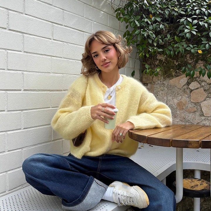 Damen weicher Strickcardigan mit großen Puffärmeln Drune