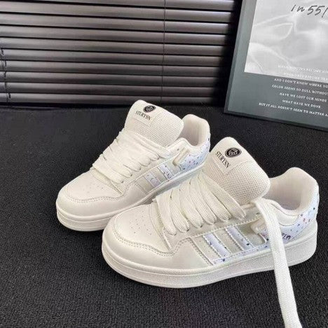 Damen Sneakers im modischen Retro-Stil mit strahlenden Akzenten Drune
