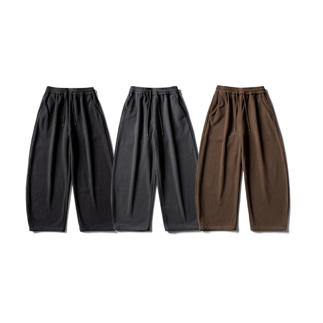 Unisex Fleece-Jogginghose mit elastischem Tunnelzugbund, seitlichen Eingrifftaschen und konischem Bein Drune