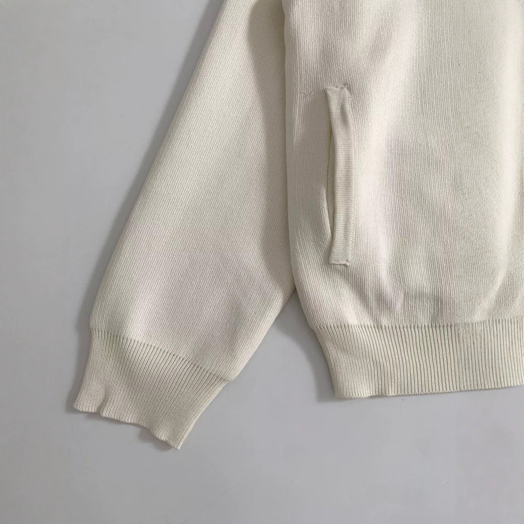 Damen Boxy-Strickjacke mit Stehkragen, Hornoptik-Knopfleiste und Eingrifftaschen Drune