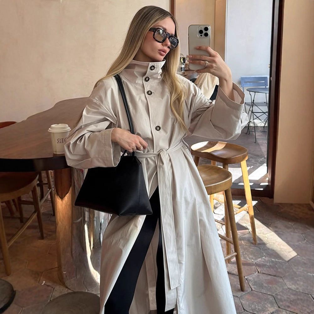 Damen modischer Trenchcoat mit tailliertem Schnitt und praktischen Details Drune