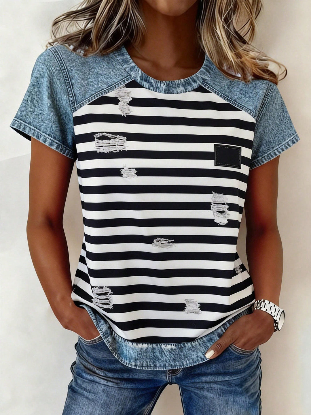 Damen Kurzarmshirt mit Jeans-Einsätzen und Teddy-Patchprint Drune
