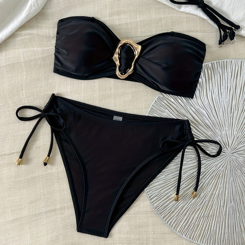 Damen Bandeau-Bikini mit eleganter goldener Schnalle Drune