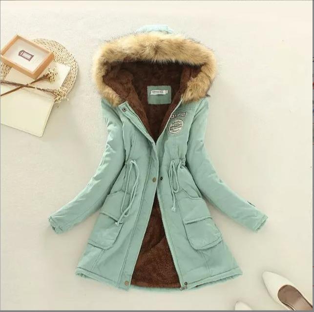 Damen taillierter Winterparka mit Teddyfutter Kunstfellkapuze und Tunnelzug Drune
