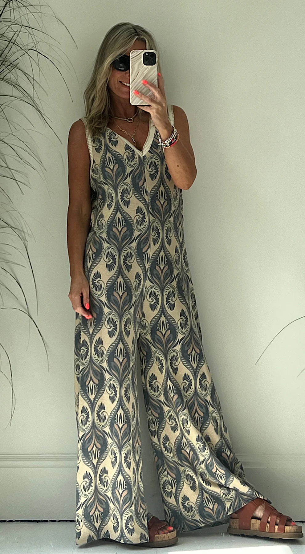 Damen Jumpsuit mit weitem Bein und elegantem Blattmuster Drune