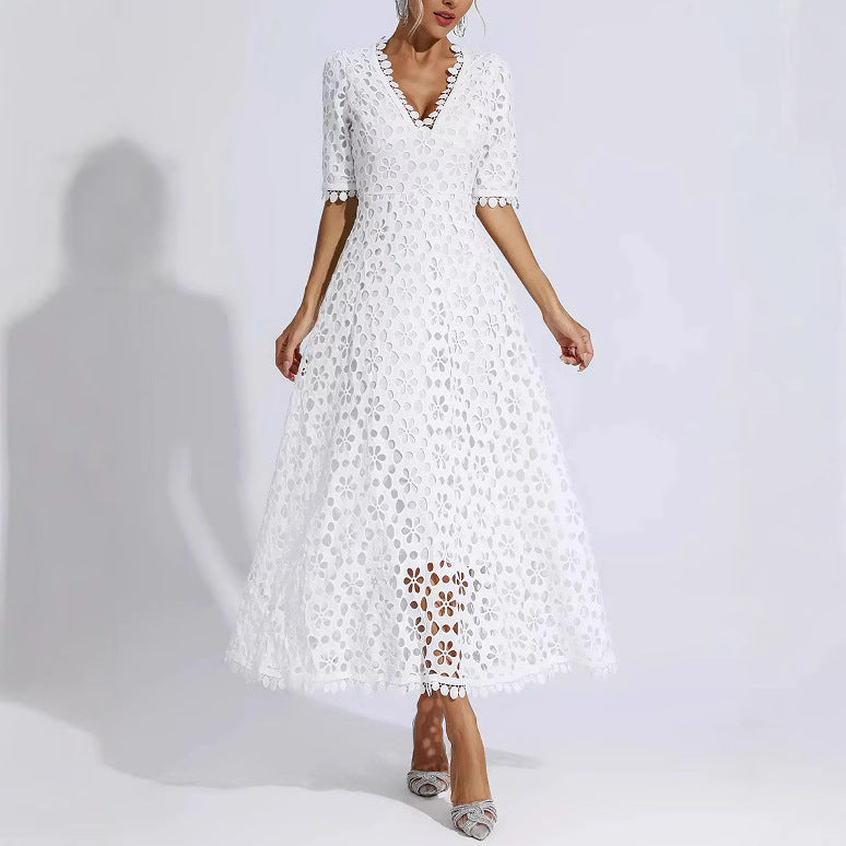 Damen Elegantes Maxikleid mit Blumenstickerei und V-Ausschnitt Drune