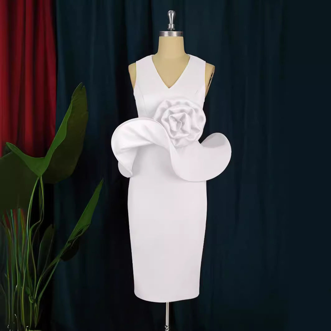 Damen Cocktailkleid mit kunstvollem Blumenapplikation Drune