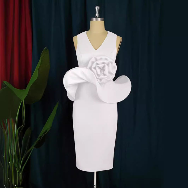 Damen Cocktailkleid mit kunstvollem Blumenapplikation Drune