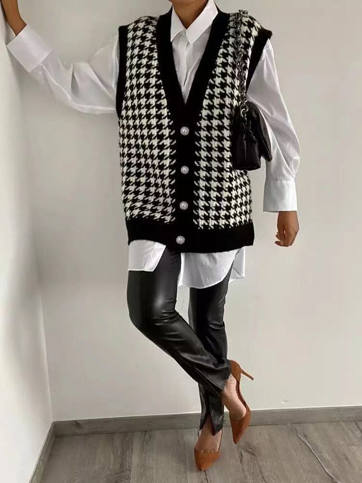 Damen Strickweste mit Hahnentrittmuster und eleganten Perlenknöpfen Drune