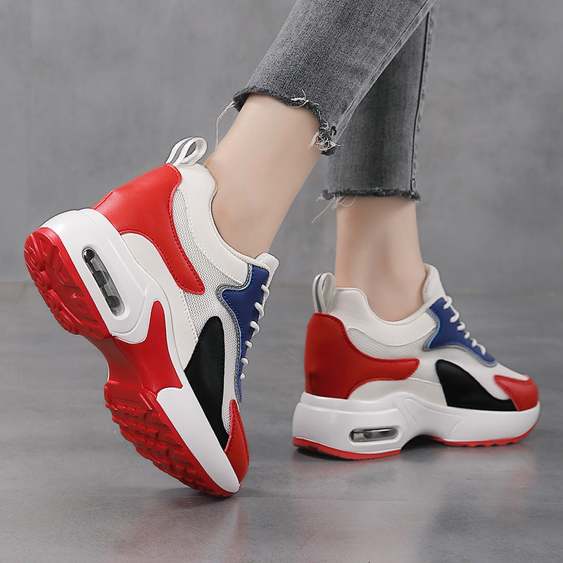 Damen nan dynamischer Retro-Sneaker mit sichtbarer Fersen-Dämpfung, strukturiertem Mesh-Obermaterial und Zuglasche Drune