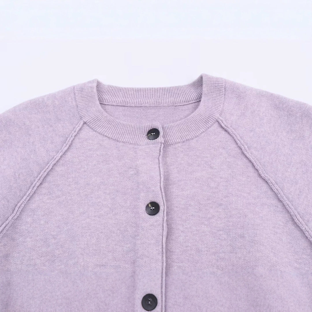 Damen nan kurze Knopfstrickjacke mit Raglanärmeln, breitem Rippbund und verlängerten Ärmelbündchen Drune
