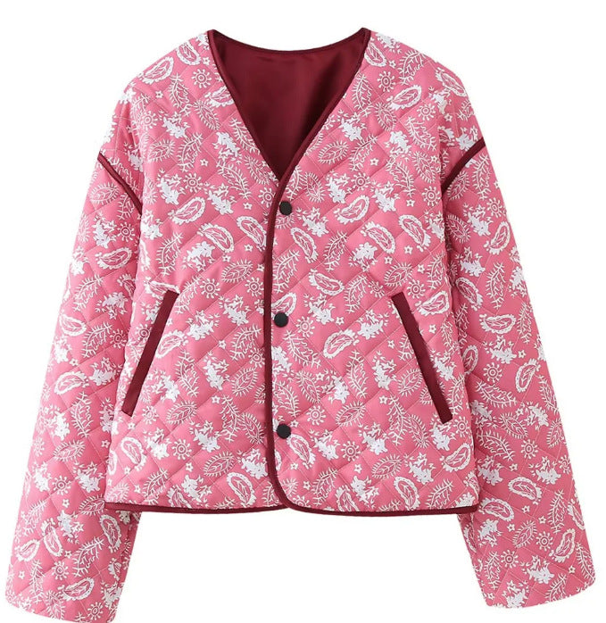 Damen Gesteppte kurz geschnittene Steppjacke mit V‑Ausschnitt und floraler Paisley‑Optik Drune