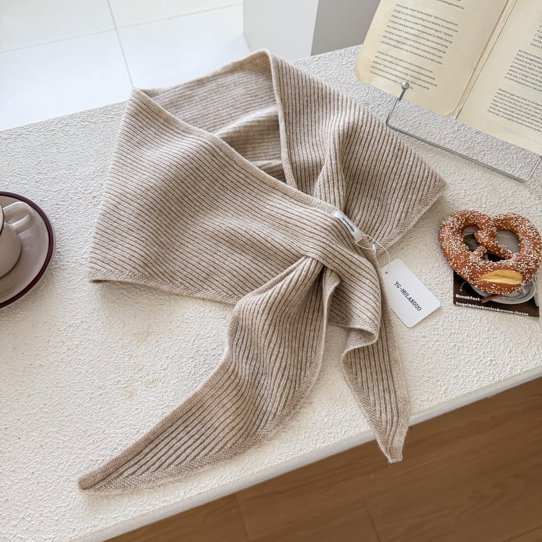 Damen Kuscheliger Wickelponcho mit Modernen Fransen und Elegantem Design Drune
