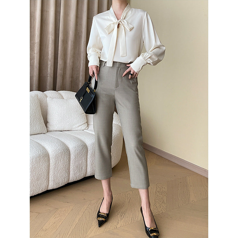 Damen Bluse mit Schleifenkragen und lässigen Puffärmeln Drune