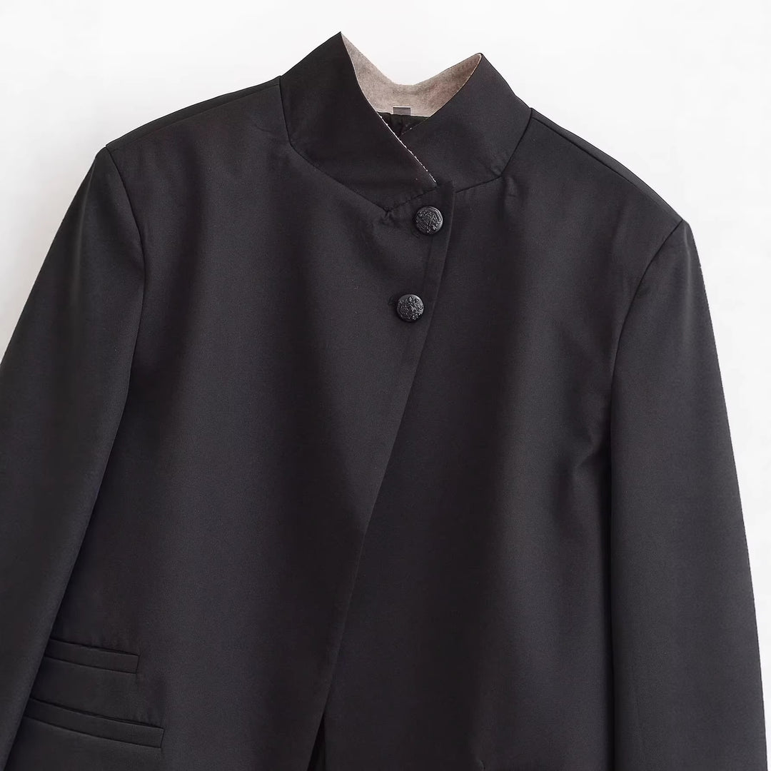 Damen Kurzblazer mit Stehkragen und asymmetrischer Knopfleiste Drune