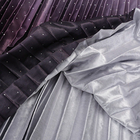 Damen nan faltenreicher Plissee‑Maxirock mit Ombre‑Verlauf, feiner Metallic‑Pointillierung und elastischem Komfortbund Drune