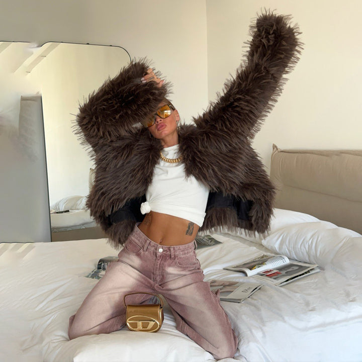 Damen Pelzjacke mit voluminösen Ärmeln und luxuriösem Schnitt Drune