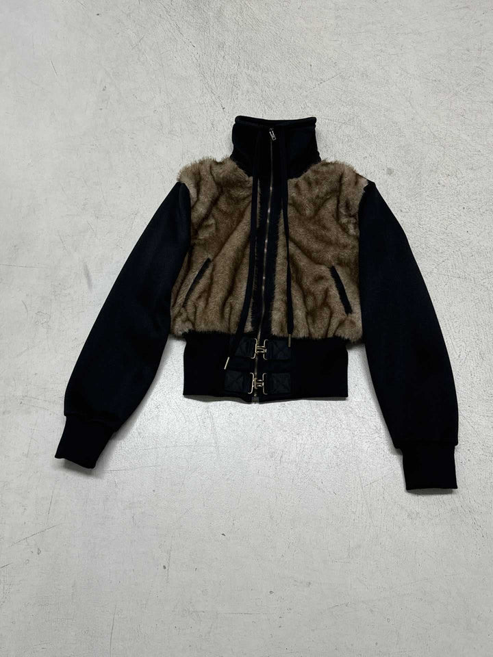 Damen Kurzjacke mit Kunstfellfront, hohem Stehkragen und tailliertem Rippbund Drune