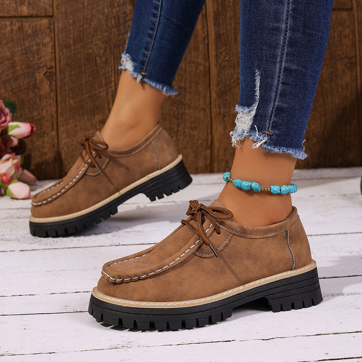 Damen Chunky-Loafer mit profilierter Gummisohle, Mokassinnaht und dezentem Schnürdetail Drune