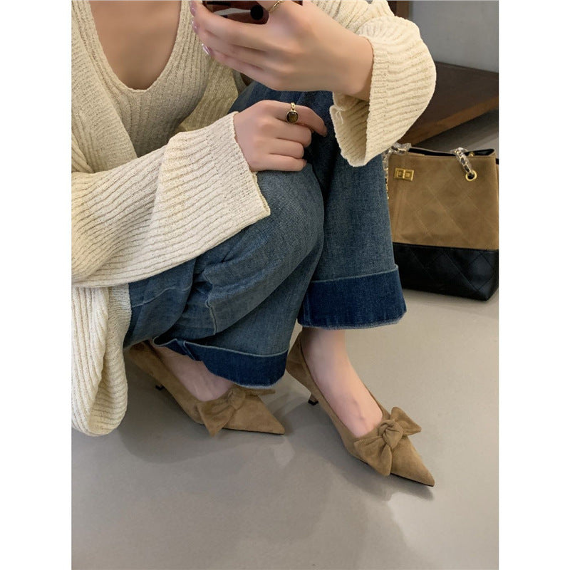 Damen elegante spitze Samt-Pumps mit mittelhohem Kittenabsatz und Zierschleife Drune