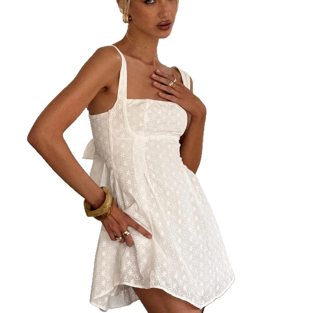 Damen Sommerliches Minikleid mit zauberhaftem Blütenmuster und verstellbaren Trägern Drune