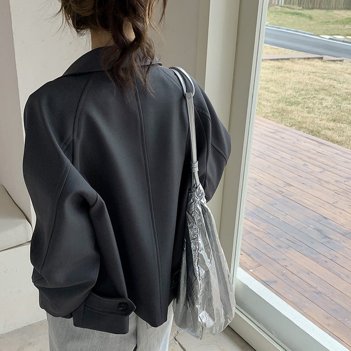 Damen Oversize Kurzjacke mit überschnittenen Schultern und großer Knopfleiste Drune