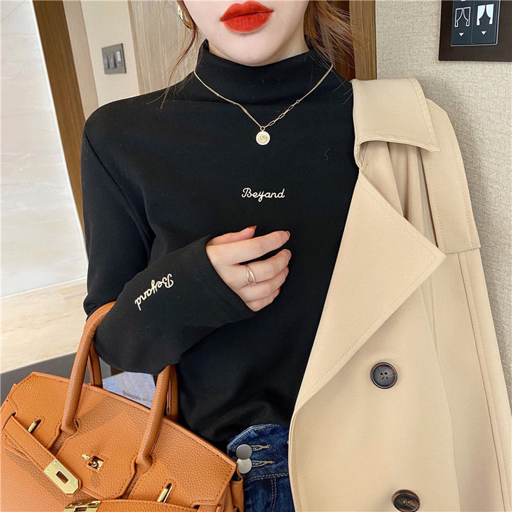 Damen Turtleneck-Pullover mit innovativem Schriftzug Drune
