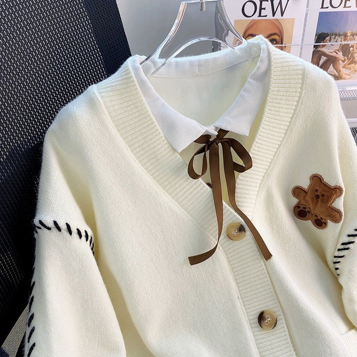 Damen Strickjacke mit einzigartiger Bärenapplikation und modernen Details Drune